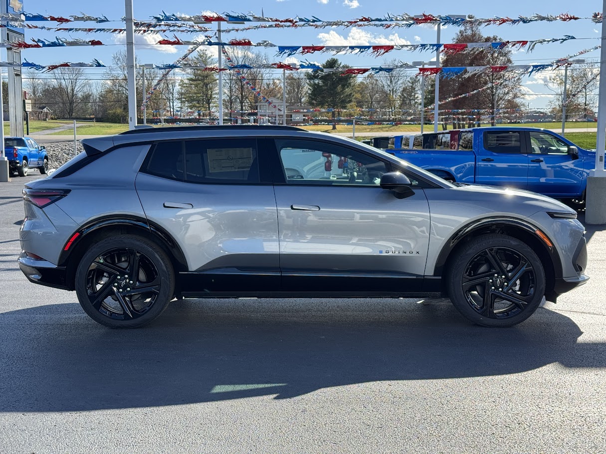 2025 Chevrolet Equinox EV Vehicle Photo in BOONVILLE, IN 47601-9633