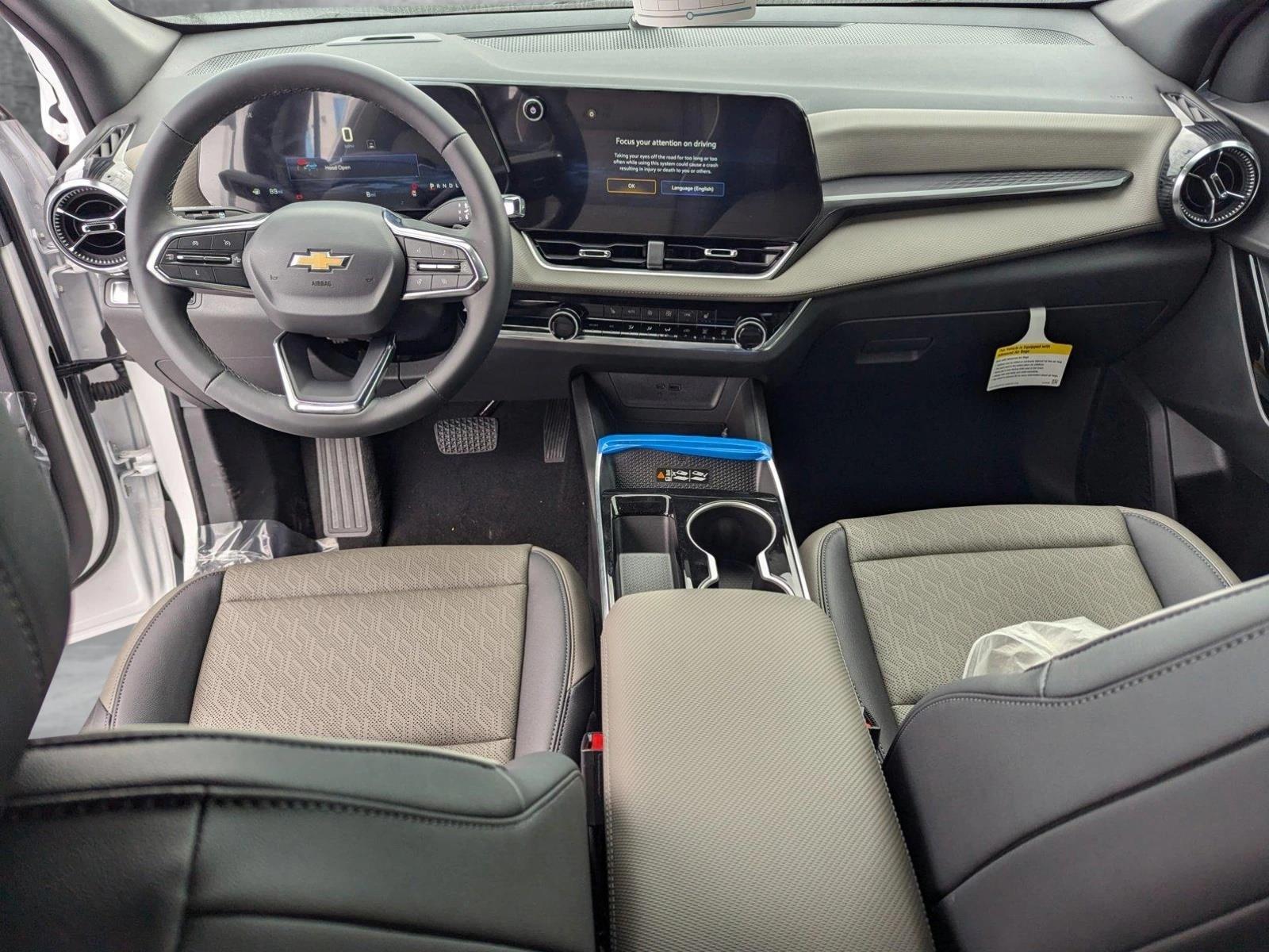 2025 Chevrolet Equinox Vehicle Photo in PEMBROKE PINES, FL 33024-6534