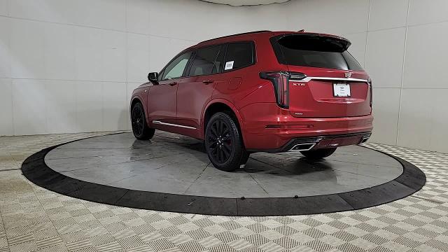 2024 Cadillac XT6 Vehicle Photo in JOLIET, IL 60435-8135