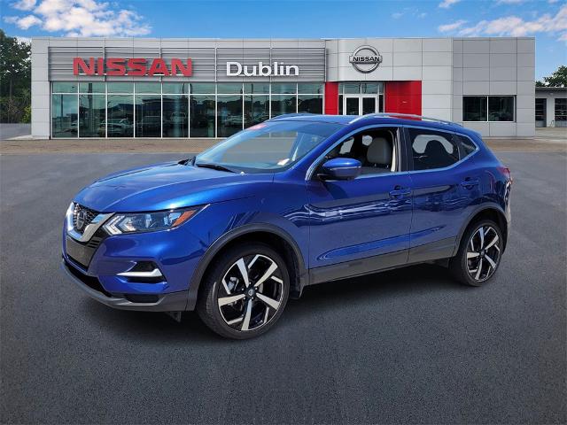 Photo of a 2022 Nissan Rogue Sport SL for sale