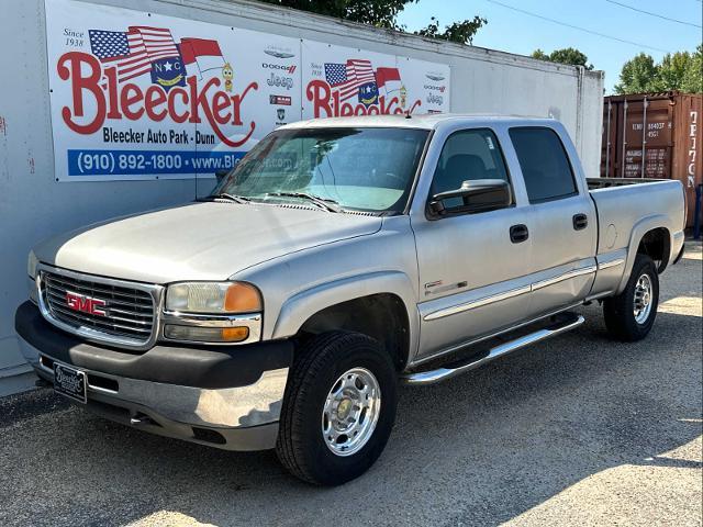 2002 GMC Sierra 2500HD Vehicle Photo in DUNN, NC 28334-8900