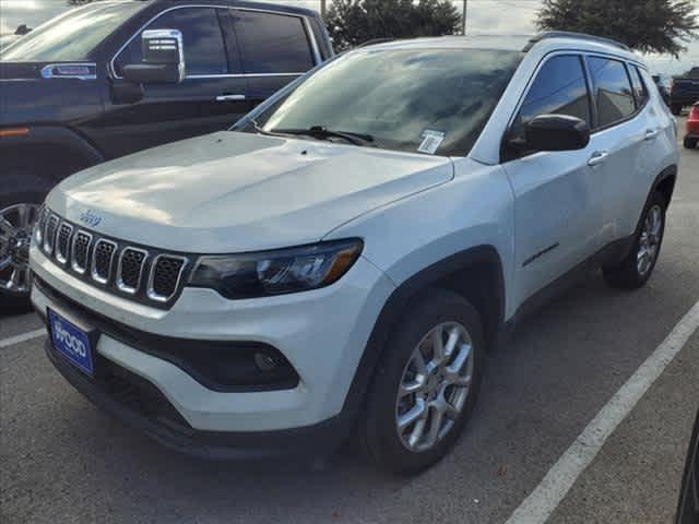 2023 Jeep Compass Vehicle Photo in Decatur, TX 76234