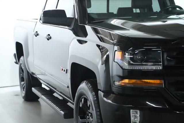 2017 Chevrolet Silverado 1500 Vehicle Photo in BEACHWOOD, OH 44122-4298