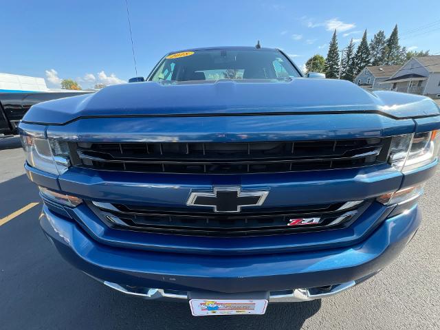 2018 Chevrolet Silverado 1500 Vehicle Photo in MASSENA, NY 13662-2255