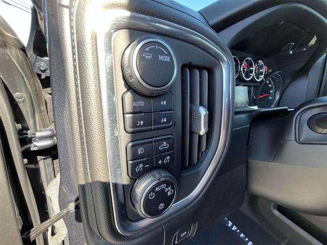 2022 Chevrolet Silverado 1500 LTD Vehicle Photo in ALCOA, TN 37701-3235