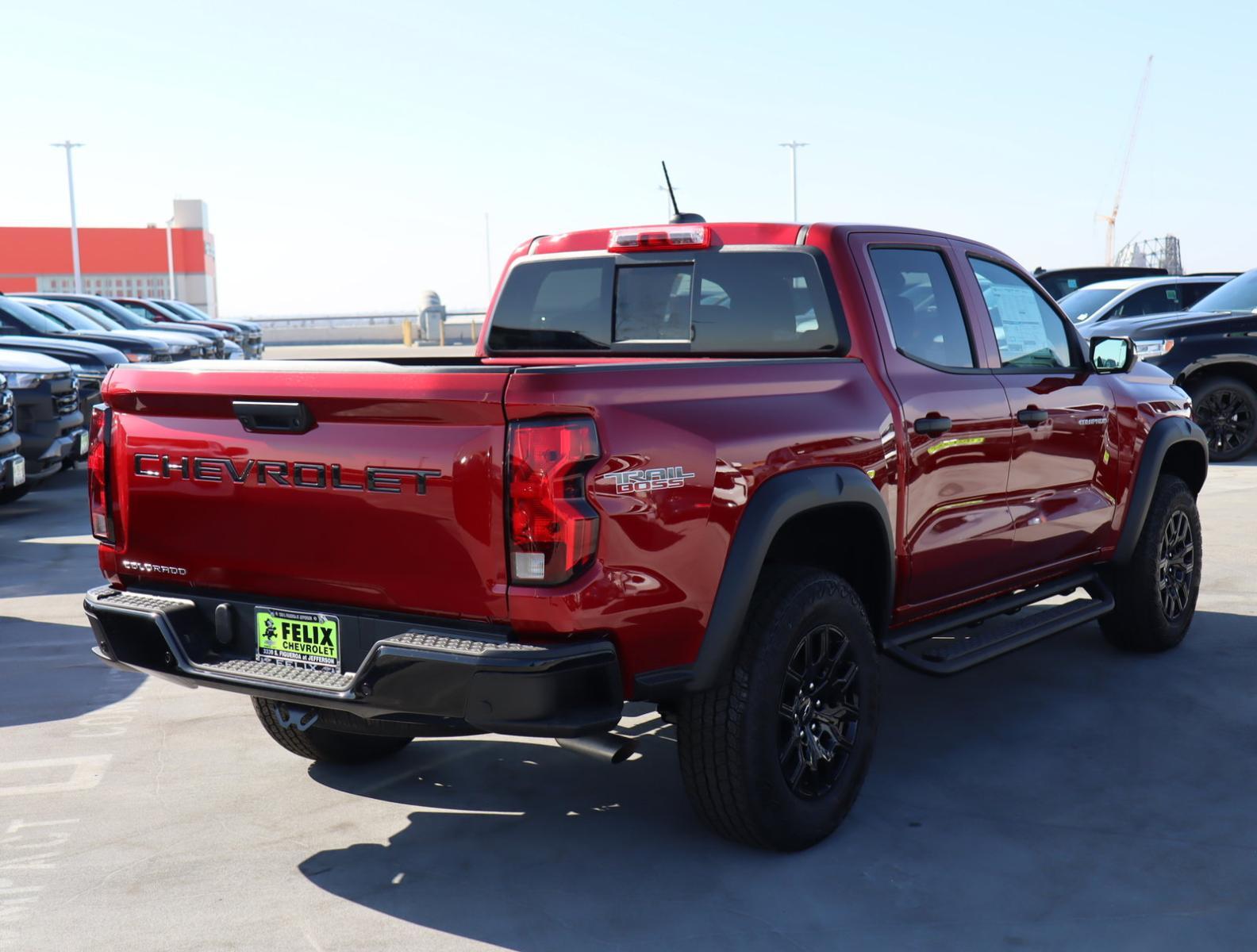 2024 Chevrolet Colorado Vehicle Photo in LOS ANGELES, CA 90007-3794