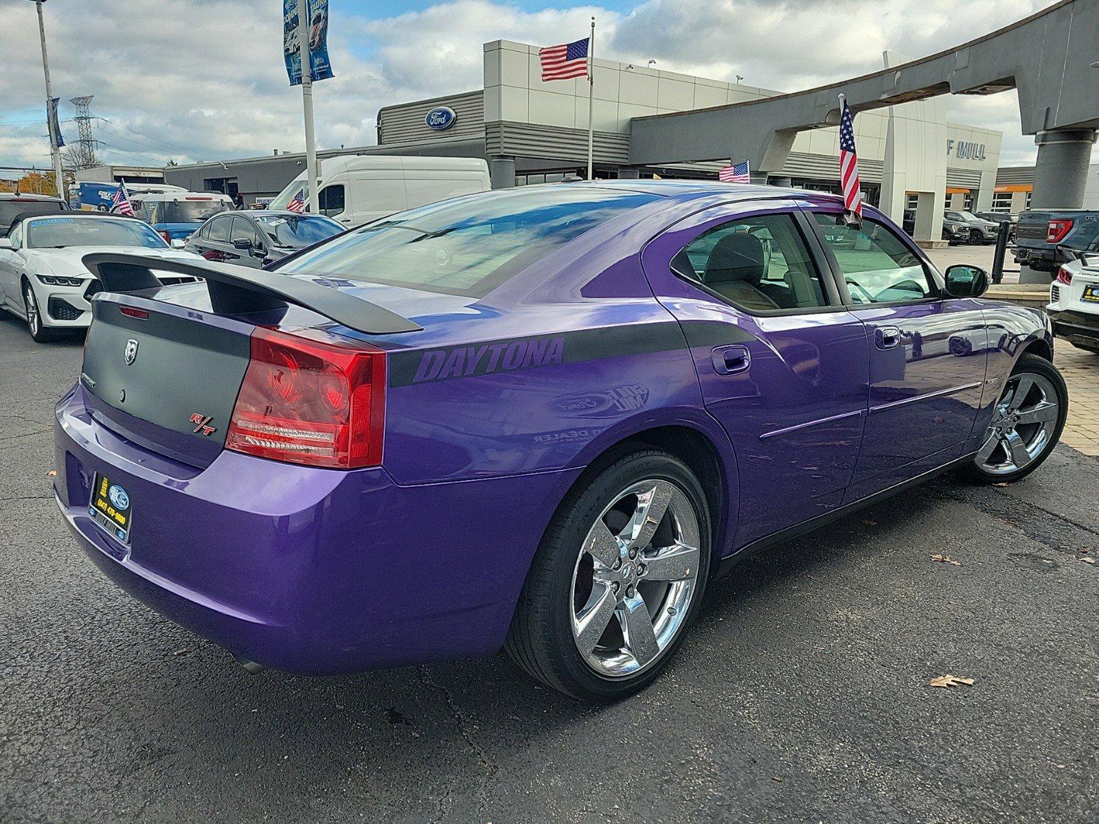 2007 Dodge Charger Vehicle Photo in Saint Charles, IL 60174