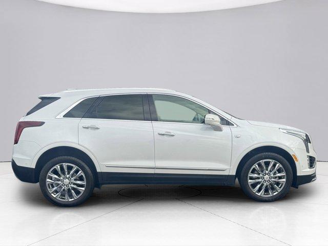 2022 Cadillac XT5 Vehicle Photo in LEOMINSTER, MA 01453-2952