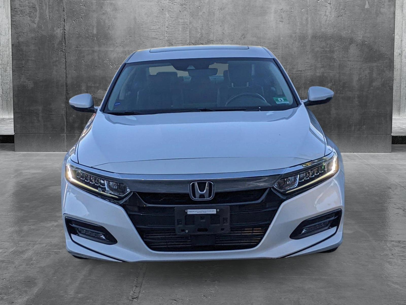 2018 Honda Accord Sedan Vehicle Photo in PEMBROKE PINES, FL 33024-6534