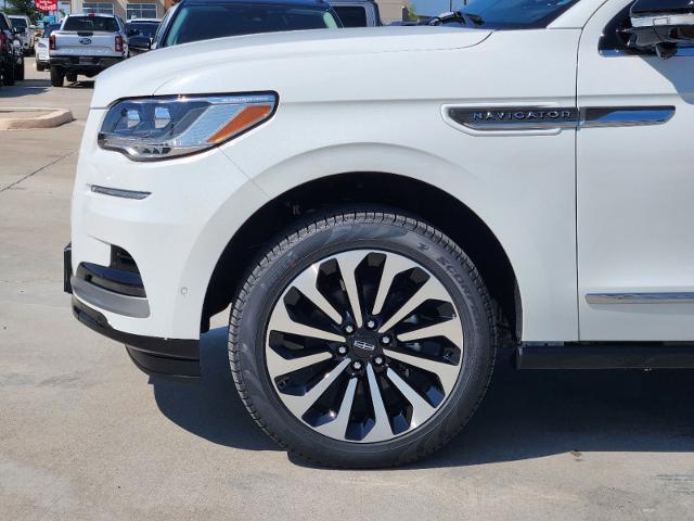 2024 Lincoln Navigator Vehicle Photo in Stephenville, TX 76401-3713