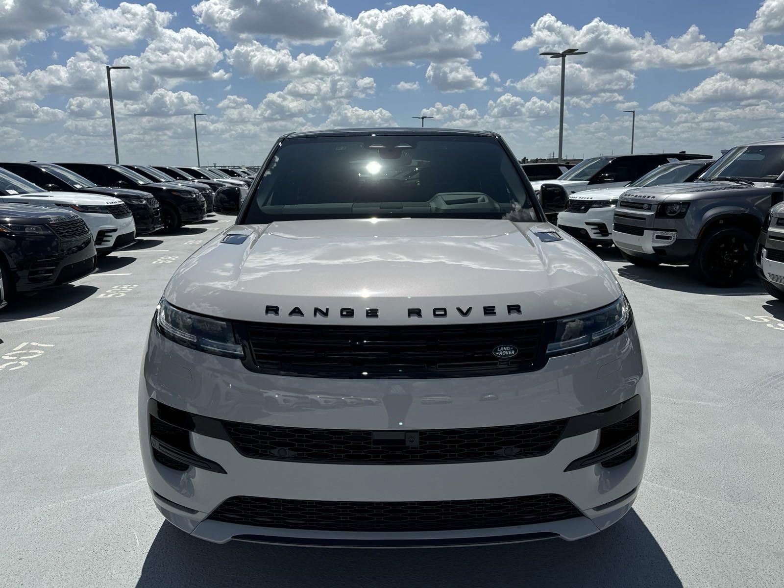 2024 Range Rover Sport Vehicle Photo in AUSTIN, TX 78717