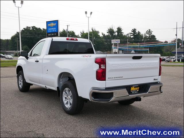 2024 Chevrolet Silverado 1500 Vehicle Photo in MAPLEWOOD, MN 55119-4794