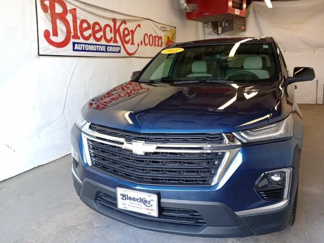 2022 Chevrolet Traverse Vehicle Photo in RED SPRINGS, NC 28377-1640