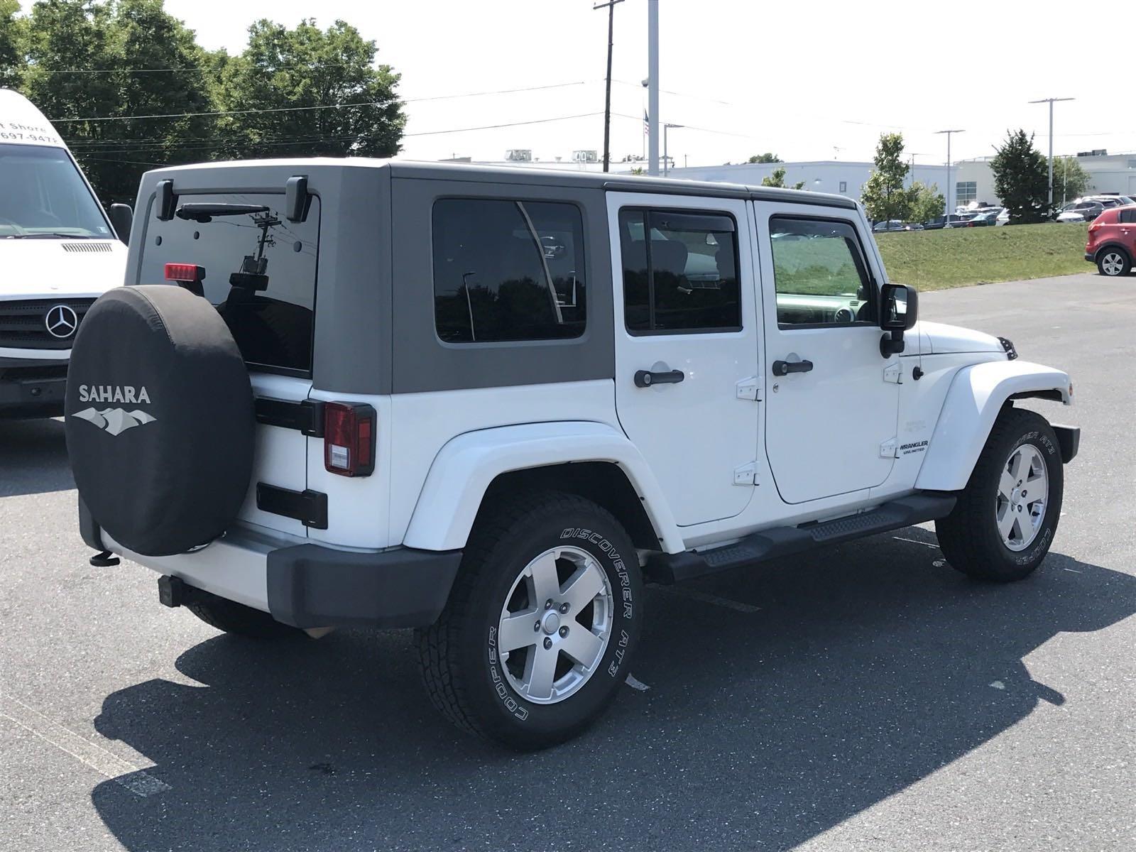 2010 Jeep Wrangler Unlimited Vehicle Photo in Mechanicsburg, PA 17050-1707