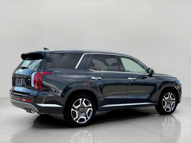 2024 Hyundai PALISADE Vehicle Photo in Green Bay, WI 54304