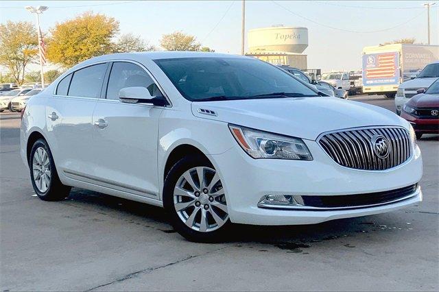 2016 Buick LaCrosse Vehicle Photo in TOPEKA, KS 66609-0000