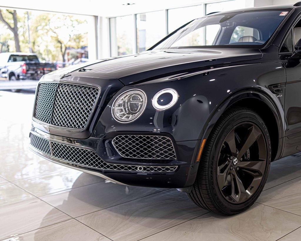 2018 Bentley Bentayga Vehicle Photo in Saint Charles, IL 60174