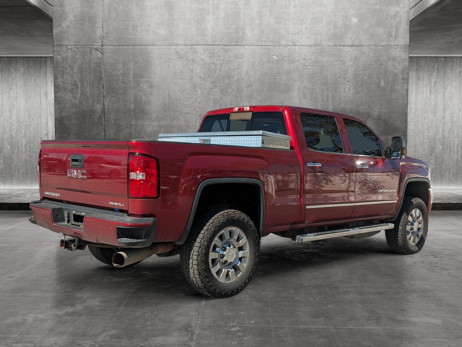 2019 GMC Sierra 2500 HD Vehicle Photo in St. Petersburg, FL 33713