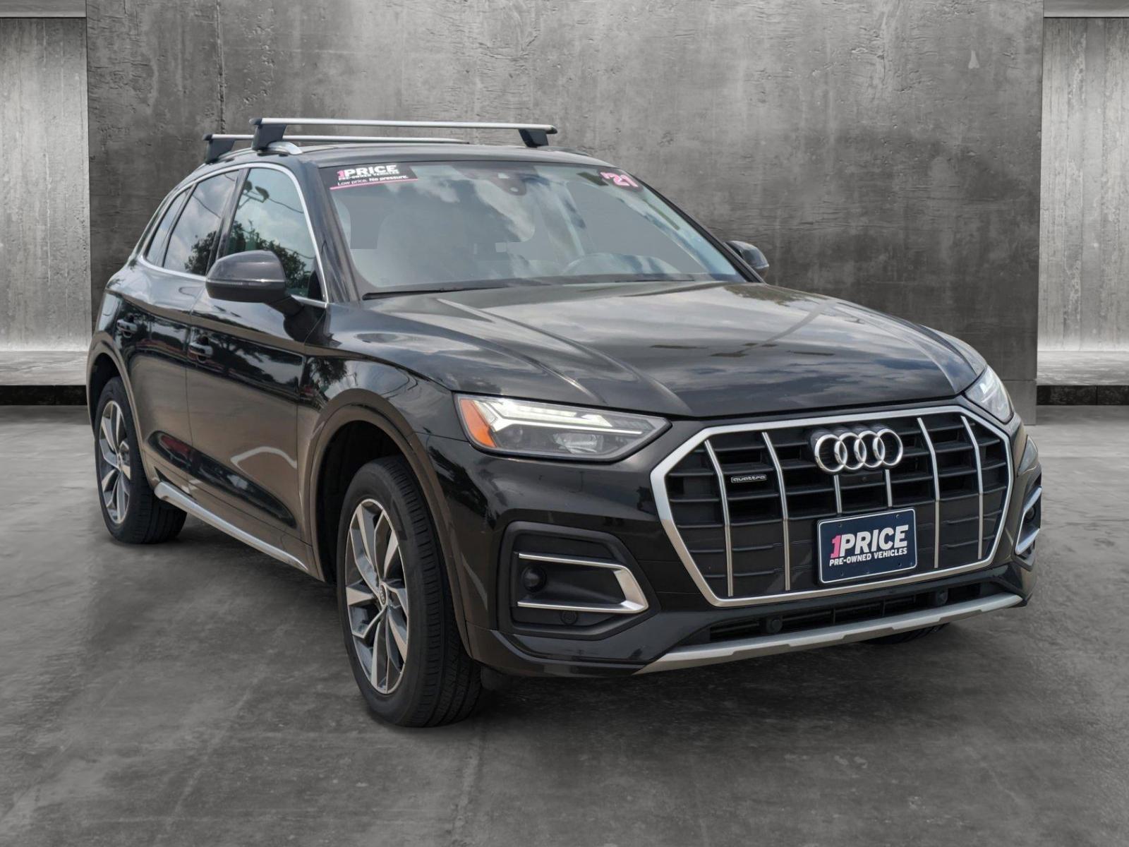 2021 Audi Q5 Vehicle Photo in Sarasota, FL 34231