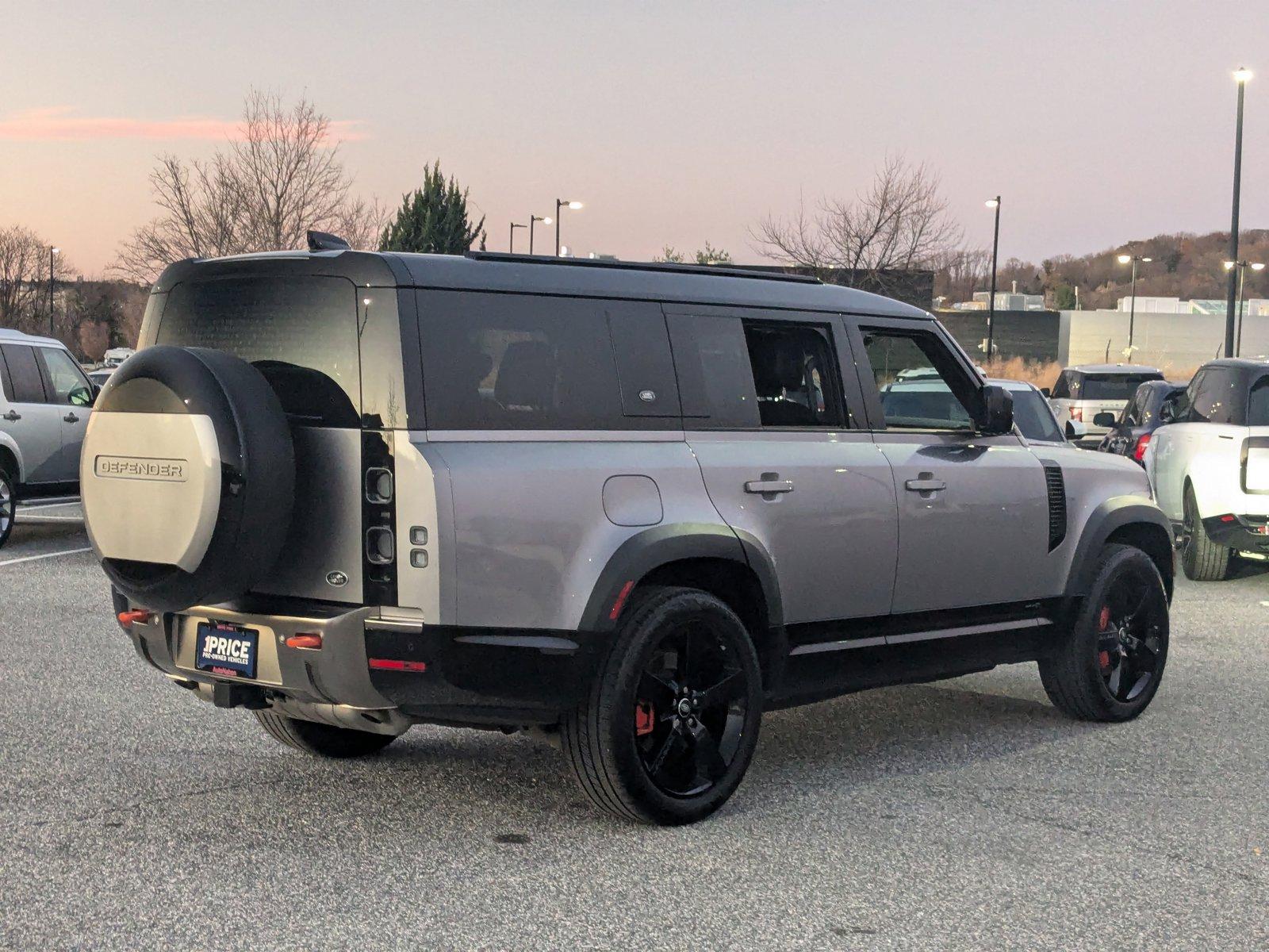 2023 Land Rover Defender Vehicle Photo in Cockeysville, MD 21030