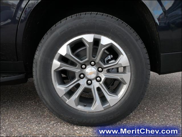 2025 Chevrolet Tahoe Vehicle Photo in MAPLEWOOD, MN 55119-4794