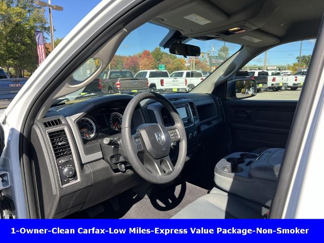 2019 Ram 1500 Classic Vehicle Photo in CHICOPEE, MA 01020-5001