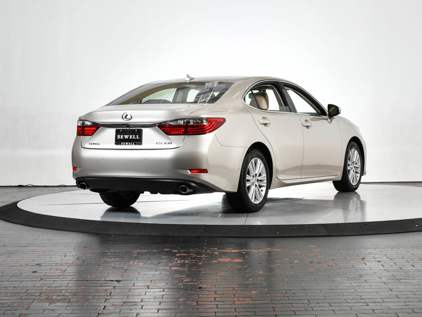 2014 Lexus ES 350 Vehicle Photo in DALLAS, TX 75235