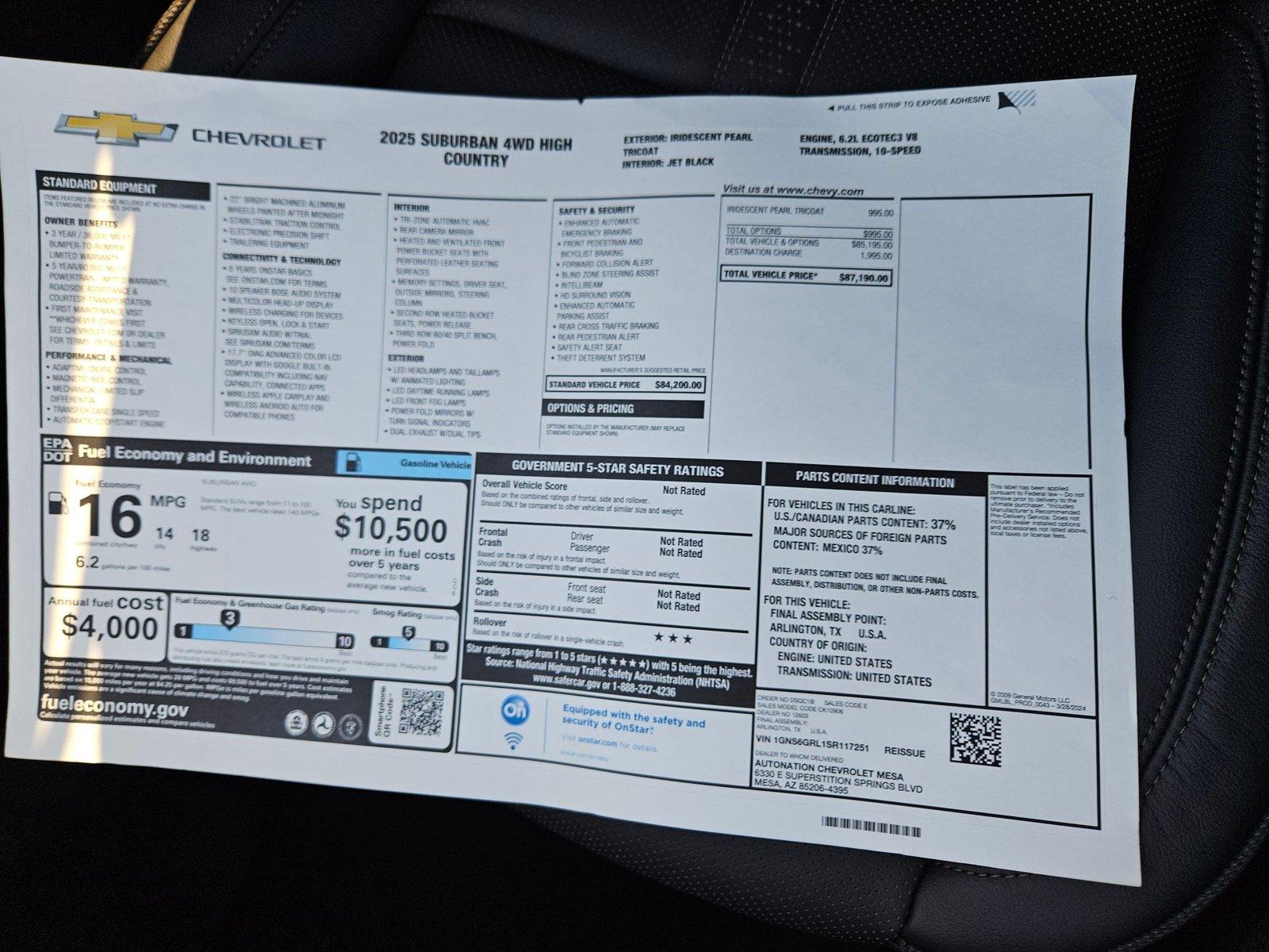 2025 Chevrolet Suburban Vehicle Photo in MESA, AZ 85206-4395