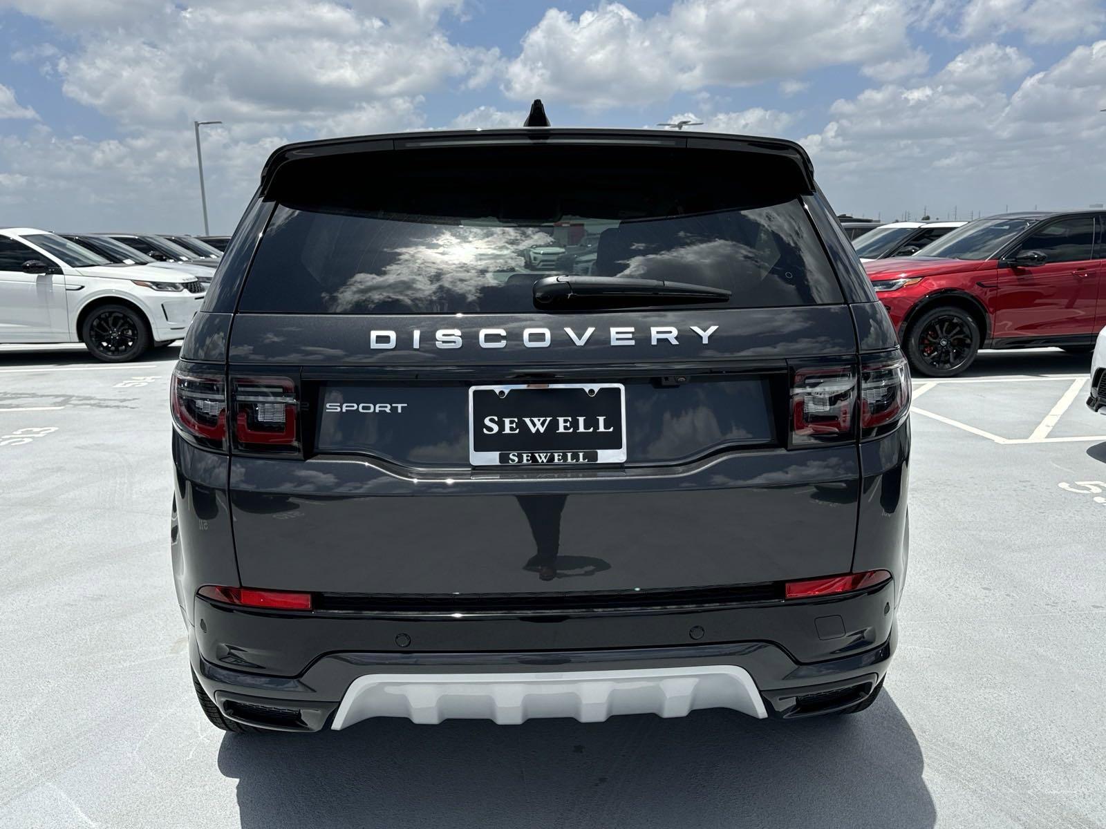 2024 Discovery Sport Vehicle Photo in AUSTIN, TX 78717