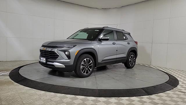 2024 Chevrolet Trailblazer Vehicle Photo in JOLIET, IL 60435-8135