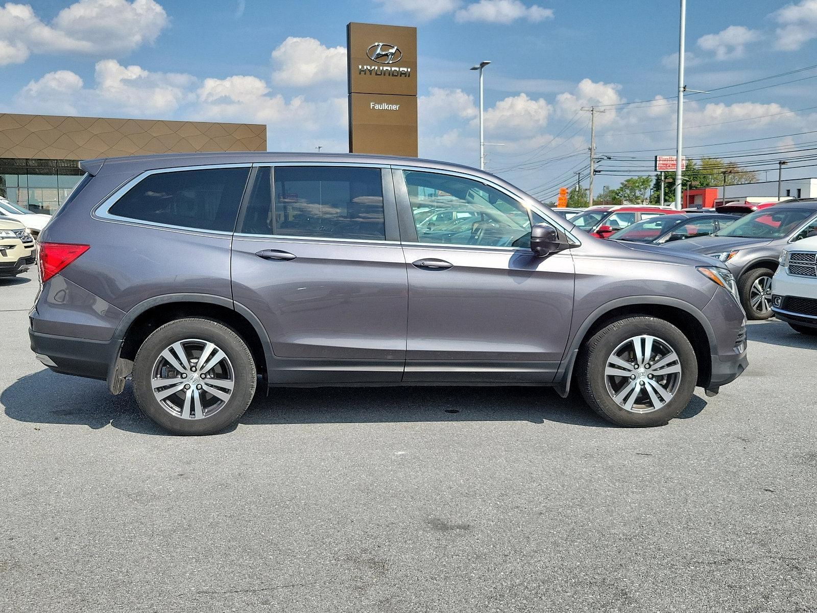 2017 Honda Pilot Vehicle Photo in Harrisburg, PA 17111