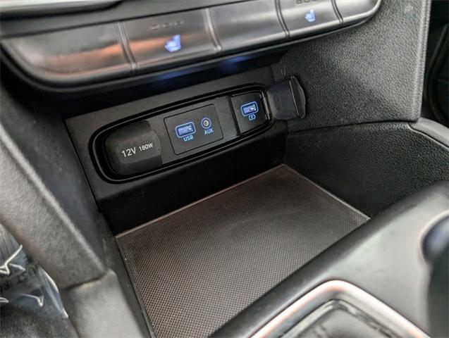 2020 Hyundai SANTA FE Vehicle Photo in ENGLEWOOD, CO 80113-6708