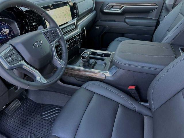 2024 Chevrolet Silverado 1500 Vehicle Photo in RIVERSIDE, CA 92504-4106