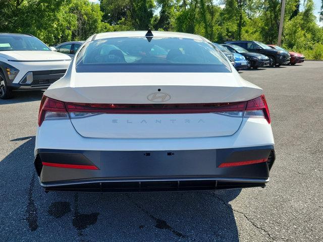 2024 Hyundai ELANTRA Vehicle Photo in Harrisburg, PA 17111