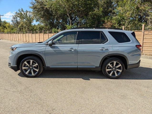 2024 Honda Pilot Vehicle Photo in San Antonio, TX 78230