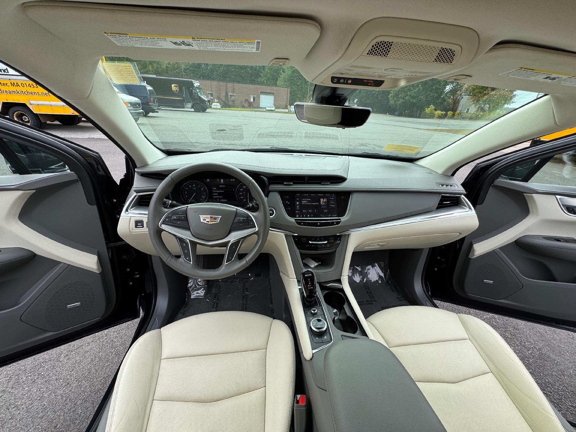 2021 Cadillac XT5 Vehicle Photo in LEOMINSTER, MA 01453-2952