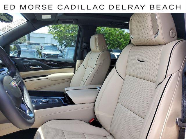 2024 Cadillac Escalade Vehicle Photo in DELRAY BEACH, FL 33483-3294