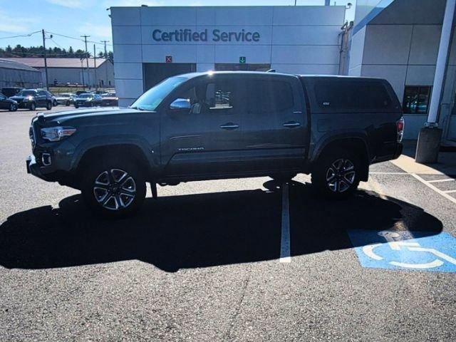 2017 Toyota Tacoma Vehicle Photo in GARDNER, MA 01440-3110