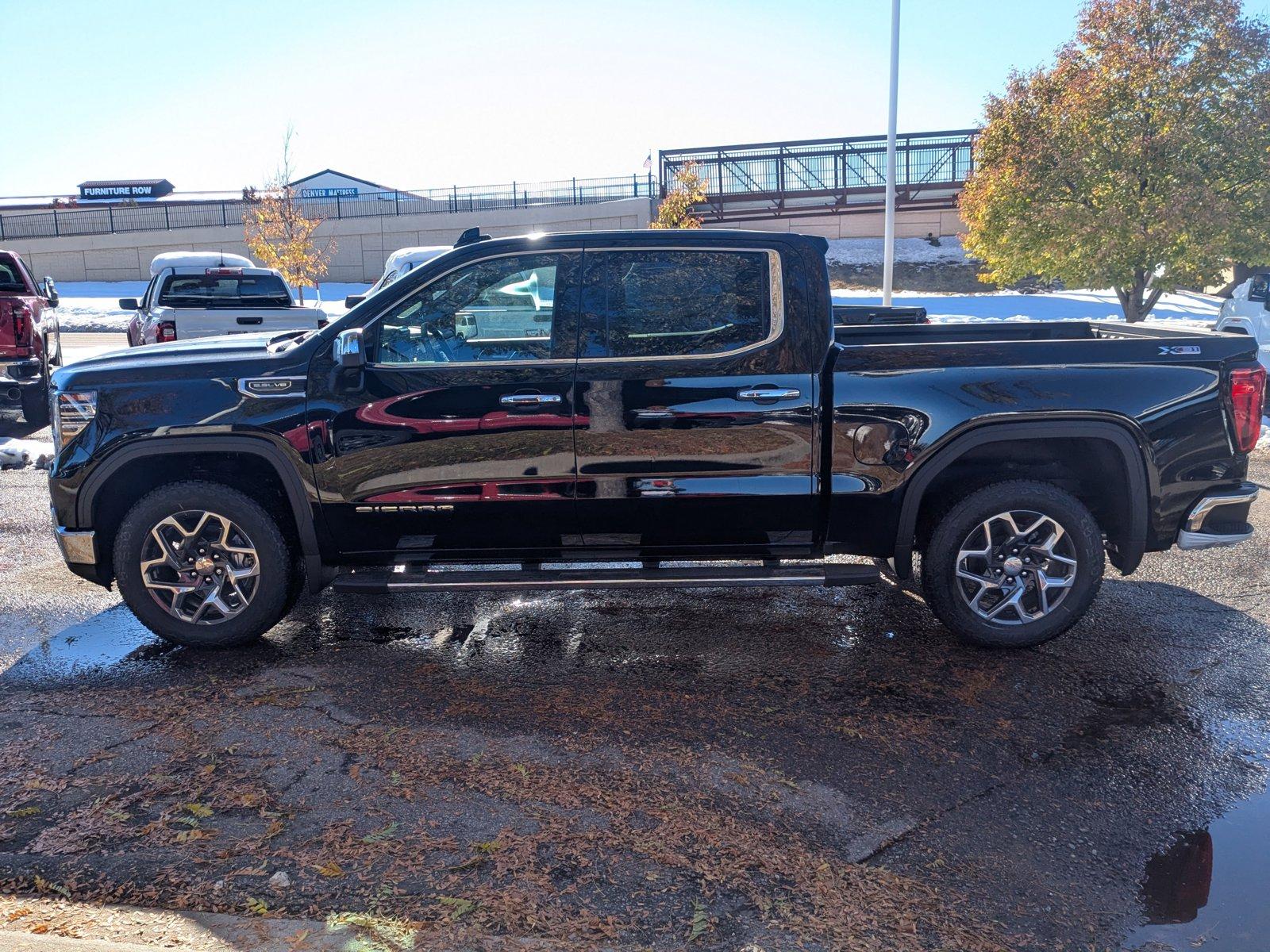 2025 GMC Sierra 1500 Vehicle Photo in LONE TREE, CO 80124-2750