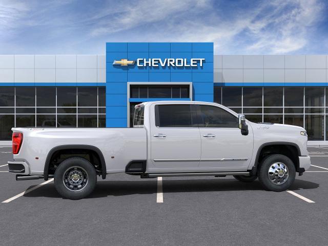 2025 Chevrolet Silverado 3500 HD Vehicle Photo in GREENACRES, FL 33463-3207