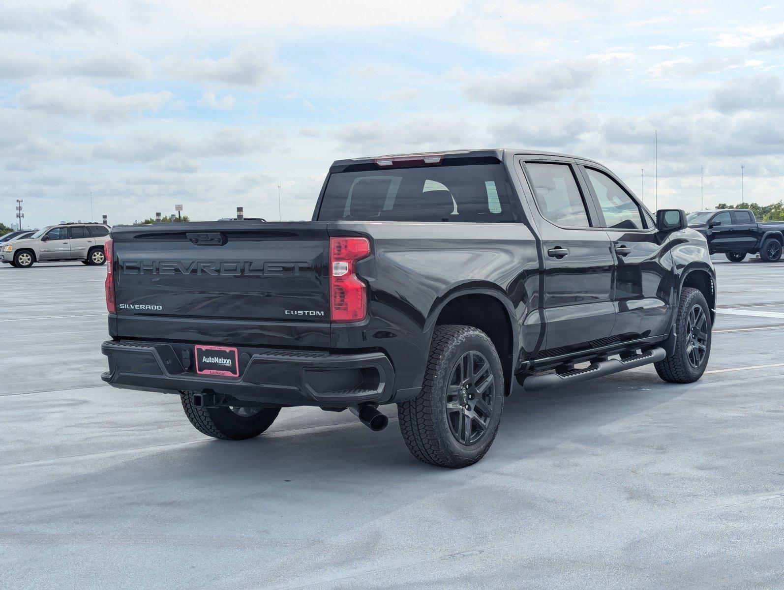 2025 Chevrolet Silverado 1500 Vehicle Photo in PEMBROKE PINES, FL 33024-6534