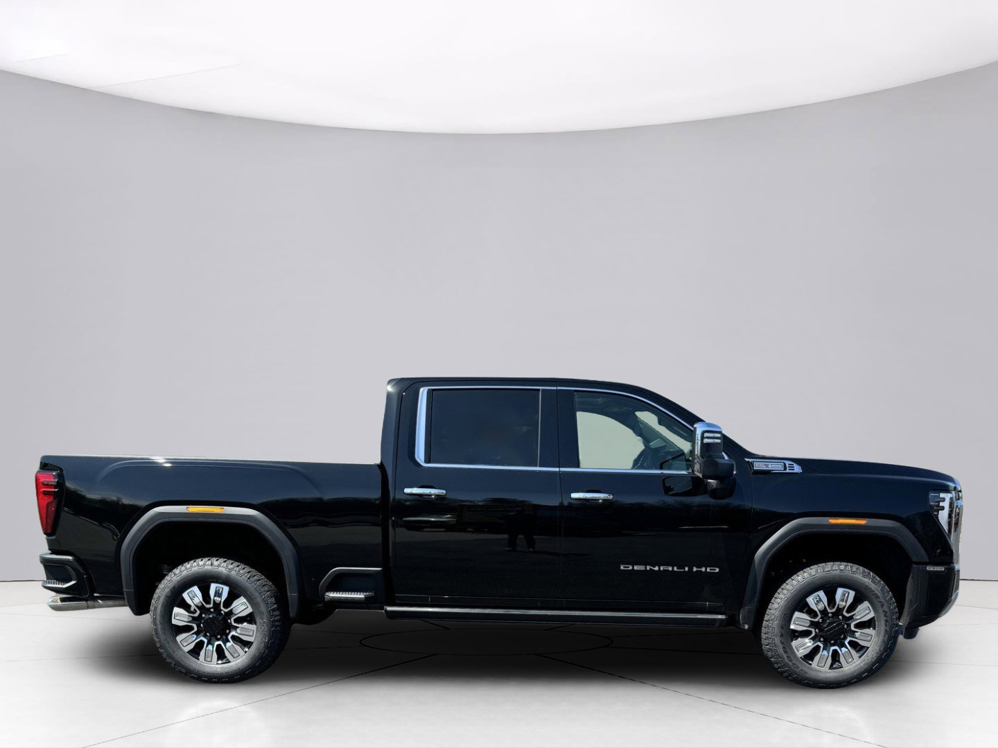 2024 GMC Sierra 2500 HD Vehicle Photo in LEOMINSTER, MA 01453-2952