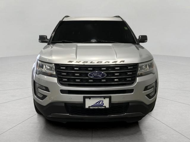 2017 Ford Explorer Vehicle Photo in GREEN BAY, WI 54303-3330