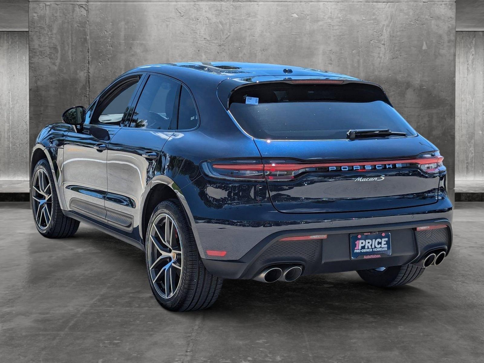 2022 Porsche Macan Vehicle Photo in Delray Beach, FL 33444