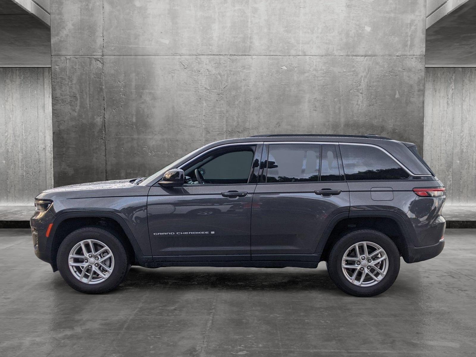 2024 Jeep Grand Cherokee Vehicle Photo in PEMBROKE PINES, FL 33024-6534