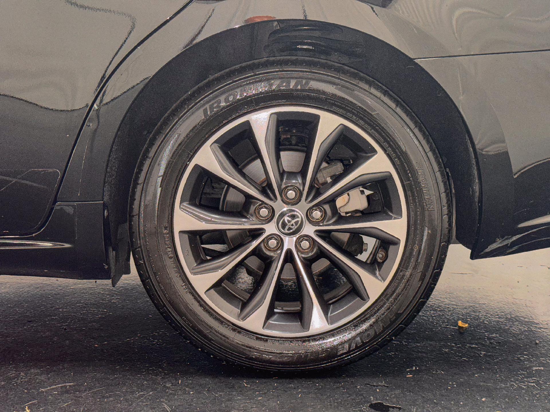 2016 Toyota Avalon Vehicle Photo in SMYRNA, DE 19977-2874