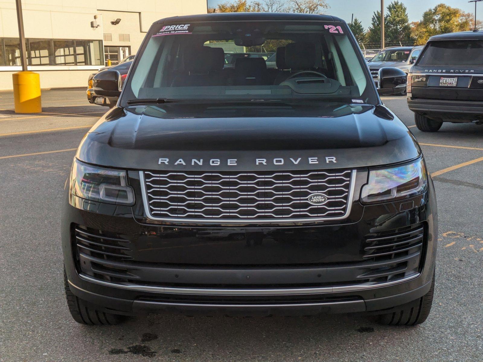 2021 Land Rover Range Rover Vehicle Photo in Bethesda, MD 20852