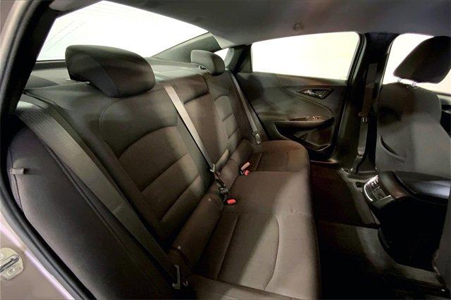 2022 Chevrolet Malibu Vehicle Photo in KANSAS CITY, MO 64114-4502