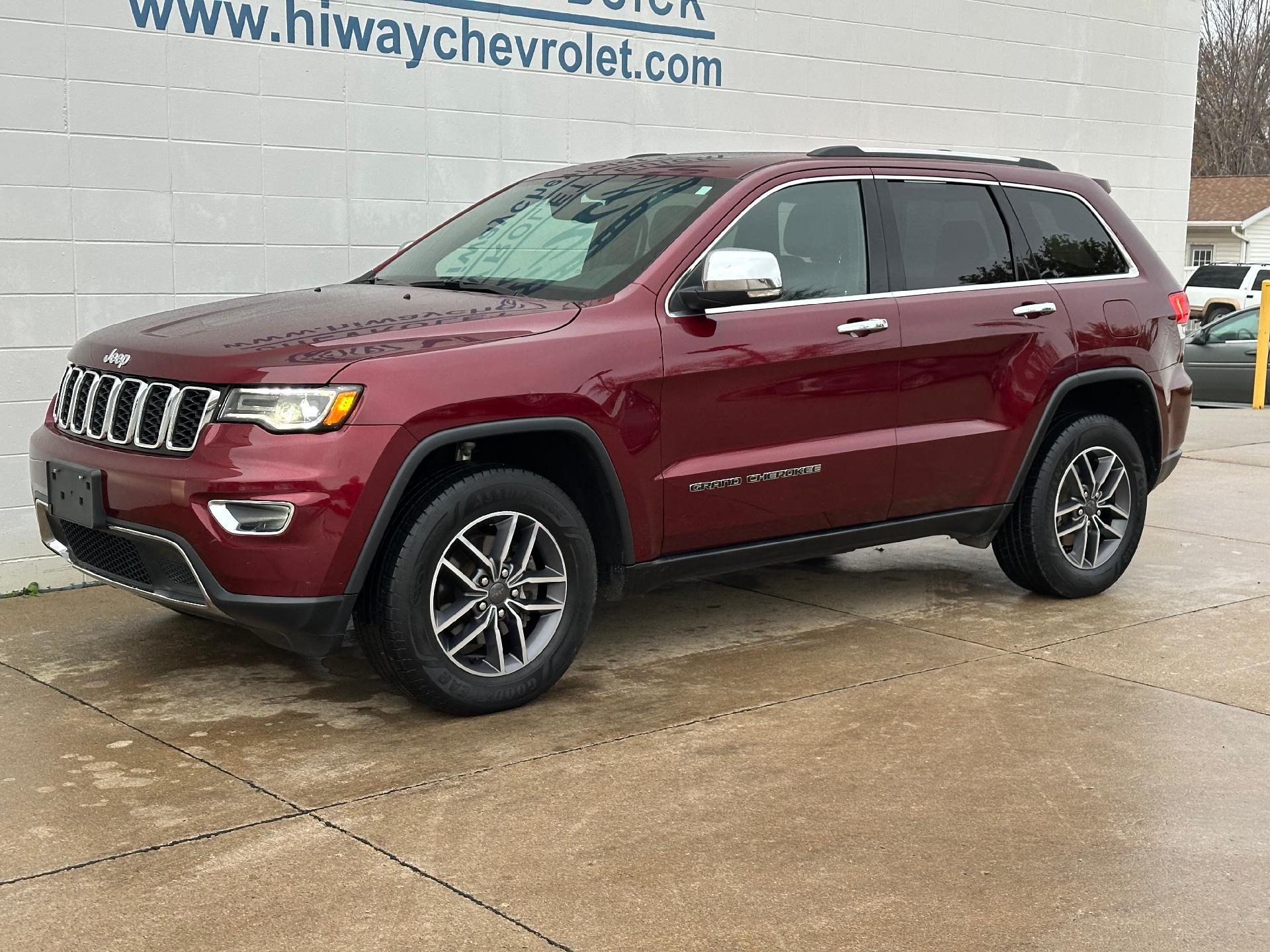 Used 2019 Jeep Grand Cherokee Limited with VIN 1C4RJFBG5KC627411 for sale in Rock Valley, IA