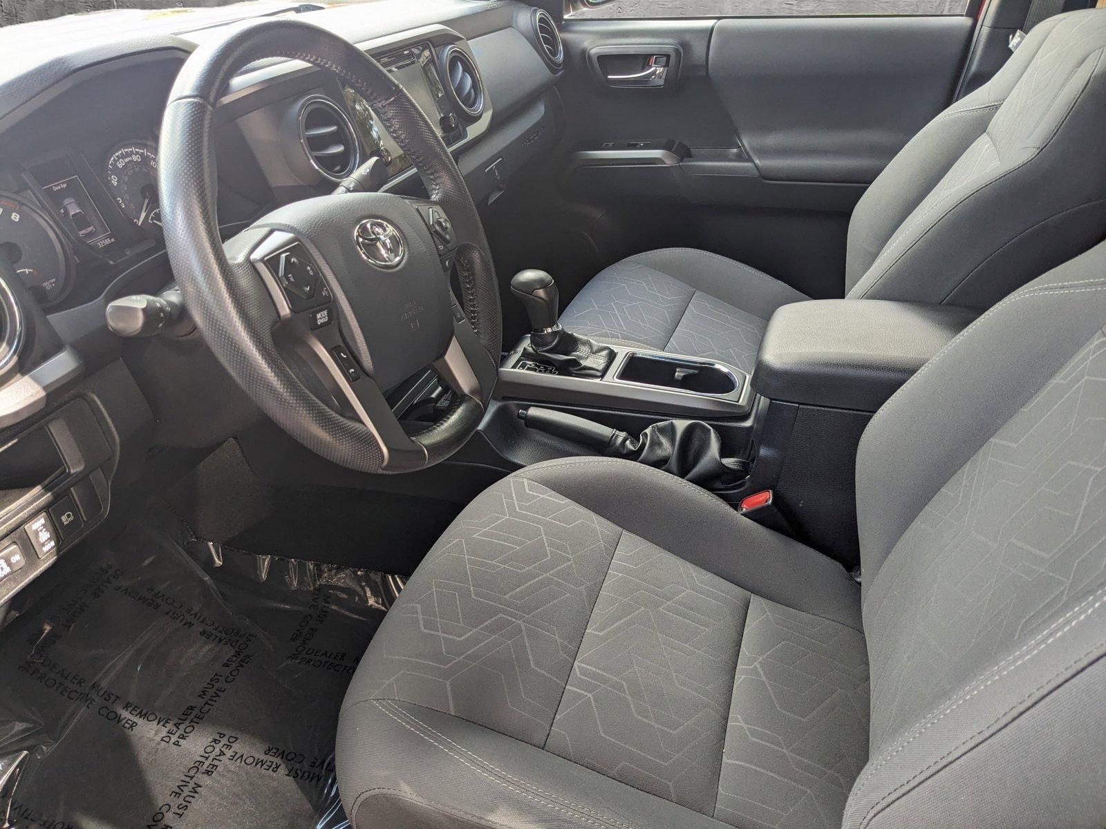 2019 Toyota Tacoma 4WD Vehicle Photo in Tampa, FL 33614